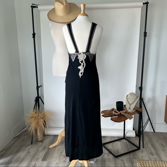 ON HOLD 🤍 LA PERLA VINTAGE BLACK LACE DETAILED MAXI DRESS - Picture 8 of 9